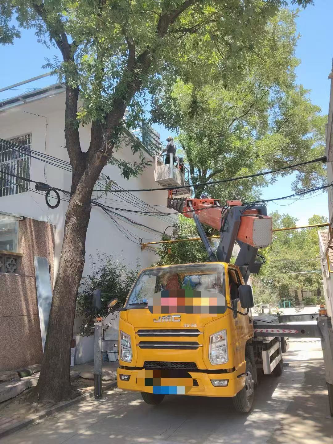 运河区高空作业车能吊装重物吗？最大承载多少公斤？